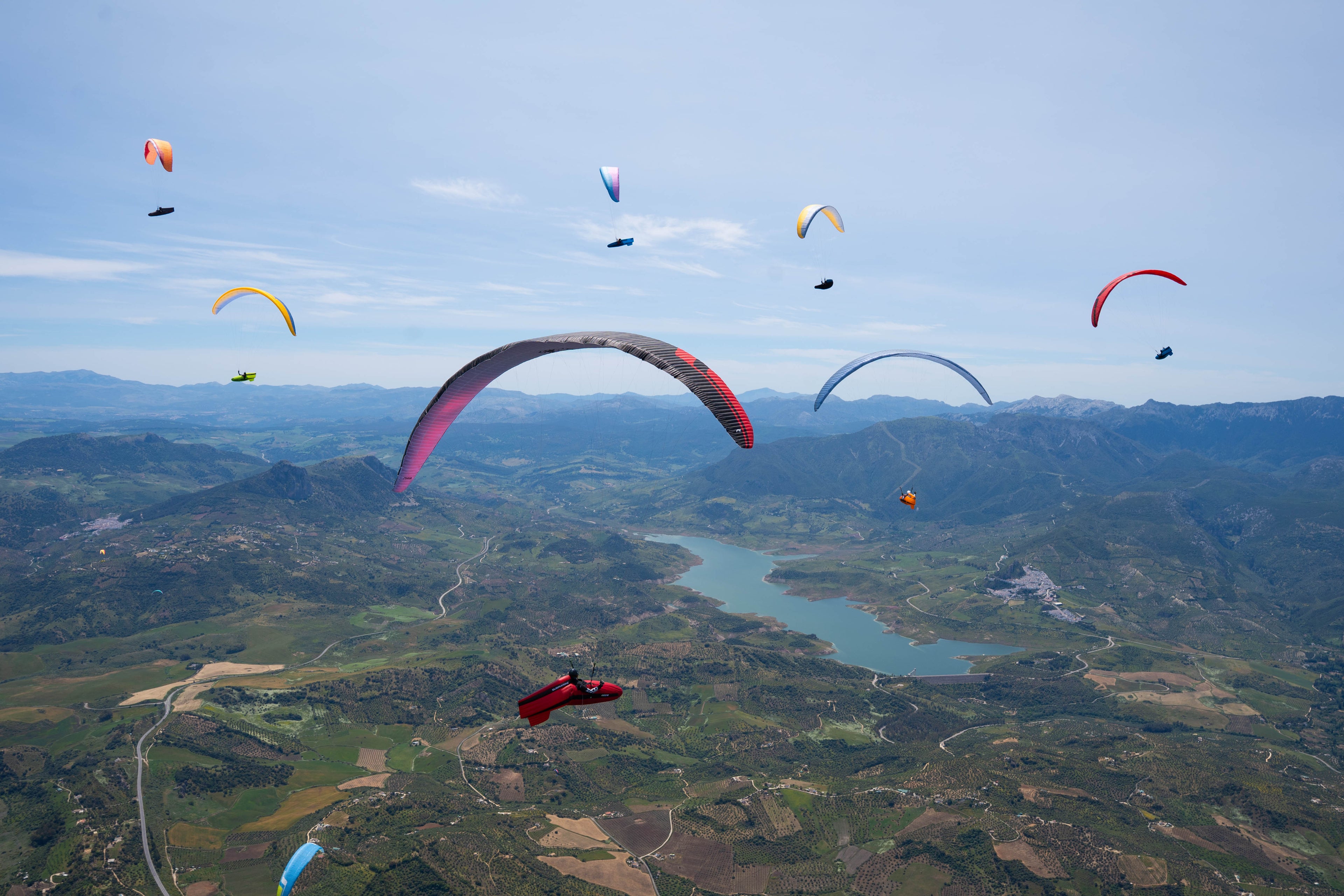 Paragliding XC as a team in Algodonales
